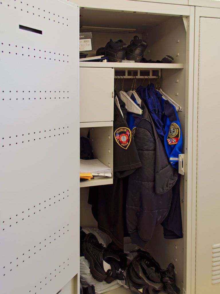 franklin police department locker configurations
