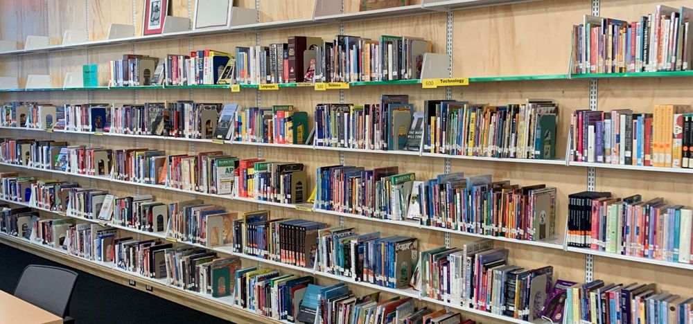 cantilever shelving public library book storage