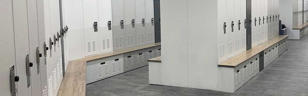 mishawaka police officer locker room