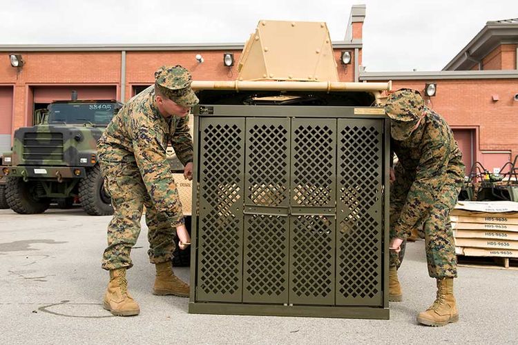 transporting universal weapons rack