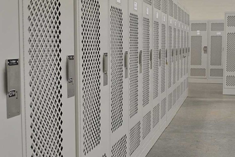 ta 50 full height gear lockers