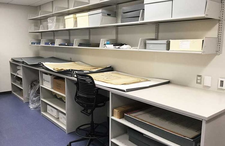 reconfigurable office work room
