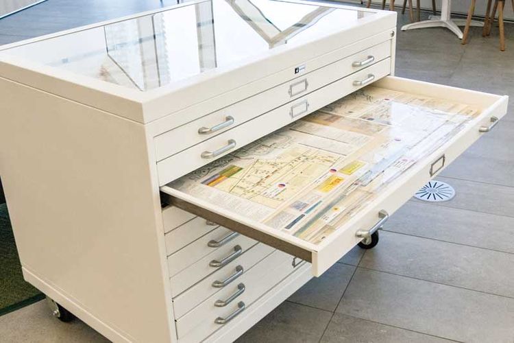 Flat file cabinet on casters 