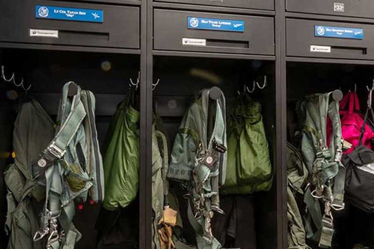 pilot lockers housing pilot gear