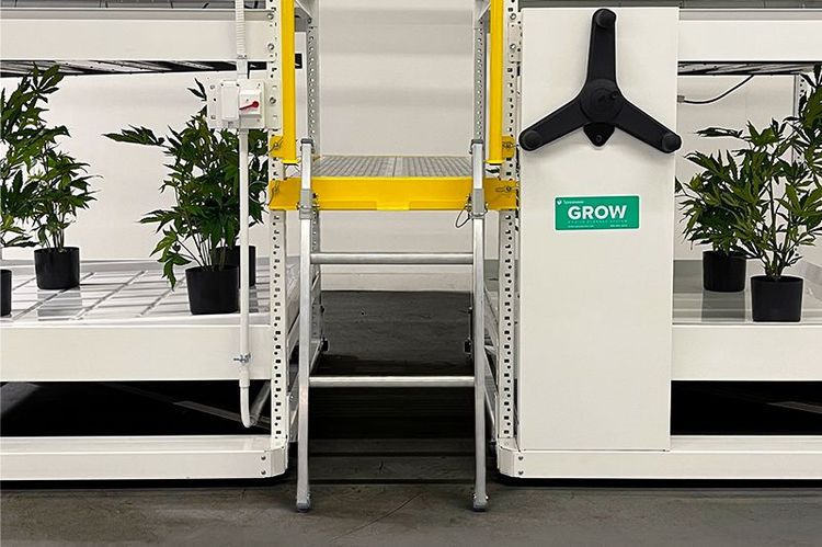 vertical grow system second level crosswalk