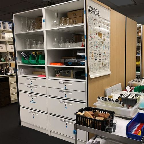 custom lab steel shelving systems