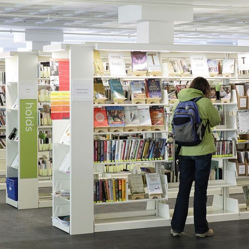 library collection display shelving