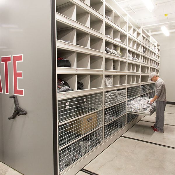 washington state athletic football equipment room